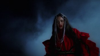 Movie still from “Rosalía - De Aquí No Sales” (2019), directed by Diana Kunst – Medium shot, Low angle