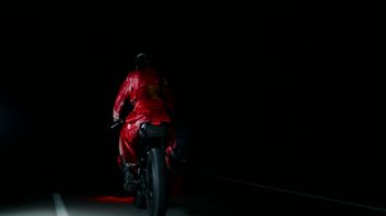 Movie still from “Rosalía - De Aquí No Sales” (2019), directed by Diana Kunst – Wide shot, Low angle