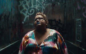 Movie still from “Wilkinson - I Need” (2018), directed by Charlotte Regan – Medium shot, Low angle