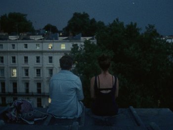 Movie still from “Sam Fender - Dead Boys” (2018), directed by Vincent Haycock – Wide shot, High angle