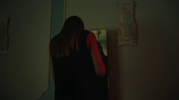 Movie still from “Sophie Hunger - Tricks” (2018), directed by Matilda Finn – Medium shot, Low angle