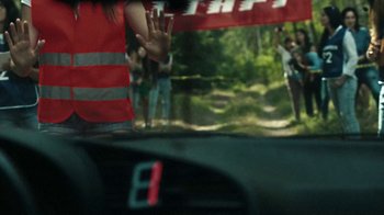 Movie still from “Sophie Hunger - Tricks” (2018), directed by Matilda Finn – Medium shot, Over the shoulder angle