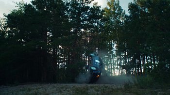 Movie still from “Sophie Hunger - Tricks” (2018), directed by Matilda Finn – Extreme Wide shot, Low angle