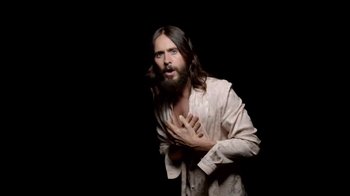 Movie still from “Thirty Seconds To Mars - Rescue Me” (2018), directed by Mark Romanek – Medium shot, High angle