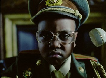 Movie still from “Young Fathers - Toy” (2018), directed by Salomon Ligthelm – Close Up shot, Low angle