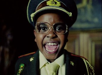 Movie still from “Young Fathers - Toy” (2018), directed by Salomon Ligthelm – Close Up shot, Low angle