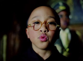 Movie still from “Young Fathers - Toy” (2018), directed by Salomon Ligthelm – Close Up shot, Low angle