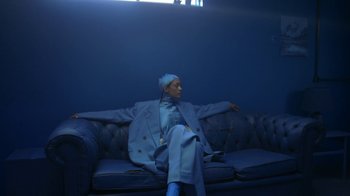 Movie still from “Jack White - Over and Over” (2018), directed by Us – Wide shot, Low angle
