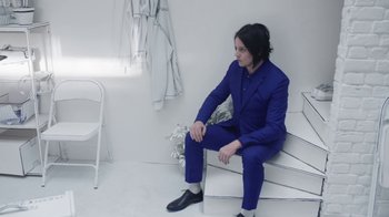 Movie still from “Jack White - Over and Over” (2018), directed by Us – Medium shot, High angle