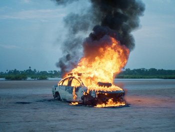 Movie still from “Seinabo Sey - I Owe You Nothing” (2018), directed by Sheila Johansson – Extreme Wide shot, High angle