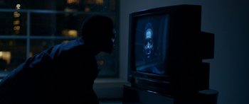 Movie still from “Bipolar Sunshine - Easy To Do” (2018), directed by Matilda Finn – Close Up shot, Over the shoulder angle