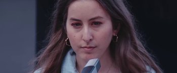 Movie still from “HAIM - Night So Long” (2018), directed by Paul Thomas Anderson – Close Up shot, Low angle