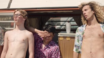 Movie still from “I Love LA - Starcrawler” (2017), directed by Autumn de Wilde – Medium shot, Over the shoulder angle