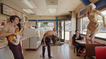 Movie still from “I Love LA - Starcrawler” (2017), directed by Autumn de Wilde – Wide shot, Over the shoulder angle