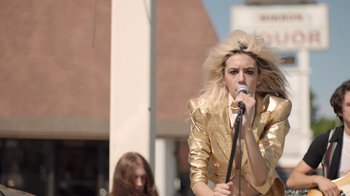 Movie still from “I Love LA - Starcrawler” (2017), directed by Autumn de Wilde – Medium shot, Low angle