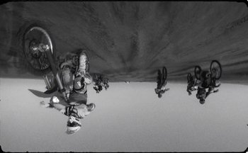 Movie still from “C.Tangana - Caballo Ganador” (2017), directed by Diana Kunst – Wide shot, Overhead angle