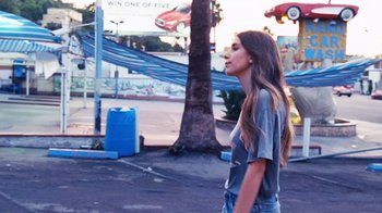 Movie still from “HAIM - Little of Your Love” (2017), directed by Paul Thomas Anderson – Medium shot, Over the shoulder angle