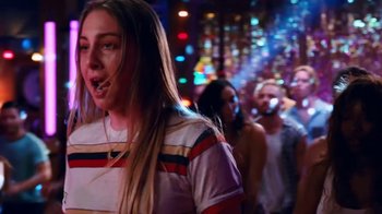 Movie still from “HAIM - Little of Your Love” (2017), directed by Paul Thomas Anderson – Close Up shot, Low angle