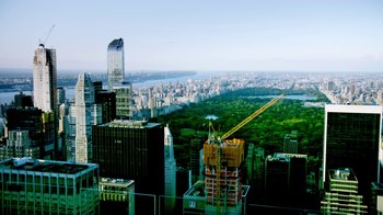 Movie still from “U2 - You’re The Best Thing About Me” (2017), directed by Jonas Åkerlund – Extreme Wide shot, Low angle