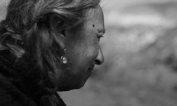 Movie still from “alt-J - 3WW” (2017), directed by Young Replicant – Close Up shot, Over the shoulder angle