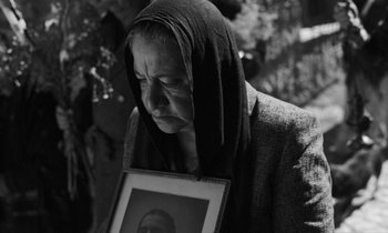 Movie still from “alt-J - 3WW” (2017), directed by Young Replicant – Extreme Close Up shot, High angle