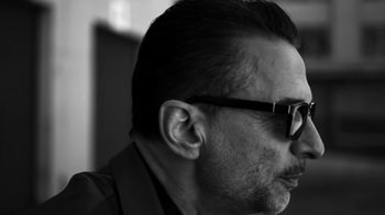 Movie still from “Depeche Mode - Where’s the Revolution” (2017), directed by Anton Corbijn – Close Up shot, Low angle