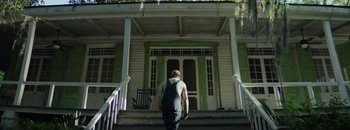 Movie still from “Frankie Sinatra - The Avalanches” (2016), directed by Manu Cossu – Wide shot, Low angle