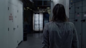 Movie still from “Radiohead - Daydreaming” (2016), directed by Paul Thomas Anderson – Medium shot, Over the shoulder angle