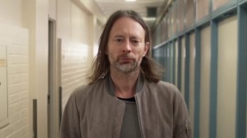 Movie still from “Radiohead - Daydreaming” (2016), directed by Paul Thomas Anderson – Close Up shot, Low angle
