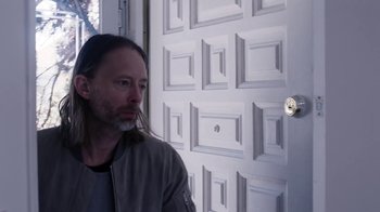 Movie still from “Radiohead - Daydreaming” (2016), directed by Paul Thomas Anderson – Close Up shot, Over the shoulder angle