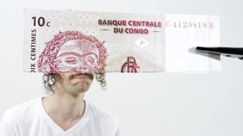 Movie still from “Darwin Deez - The Mess She Made” (2015), directed by Oscar Hudson – Extreme Close Up shot, Over the shoulder angle