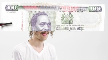 Movie still from “Darwin Deez - The Mess She Made” (2015), directed by Oscar Hudson – Extreme Close Up shot, Over the shoulder angle