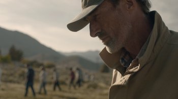 Movie still from “Cold Specks - Neuroplasticity” (2015), directed by Young Replicant – Close Up shot, Over the shoulder angle