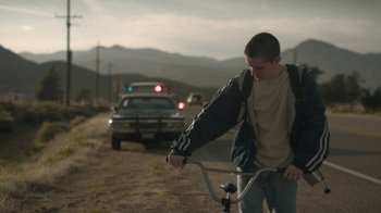 Movie still from “Cold Specks - Neuroplasticity” (2015), directed by Young Replicant – Medium shot, Over the shoulder angle