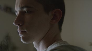 Movie still from “Cold Specks - Neuroplasticity” (2015), directed by Young Replicant – Extreme Close Up shot, Low angle