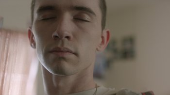 Movie still from “Cold Specks - Neuroplasticity” (2015), directed by Young Replicant – Extreme Close Up shot, Low angle