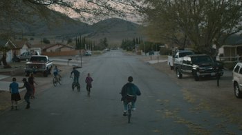 Movie still from “Cold Specks - Neuroplasticity” (2015), directed by Young Replicant – Extreme Wide shot, High angle