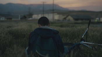 Movie still from “Cold Specks - Neuroplasticity” (2015), directed by Young Replicant – Wide shot, Low angle