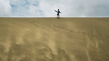 Movie still from “The Leers - I Can’t Cope” (2015), directed by Thunderlips – Extreme Wide shot, Low angle