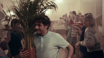 Movie still from “Alfons - Ganjaman” (2015), directed by Casper Balslev – Medium shot, Over the shoulder angle