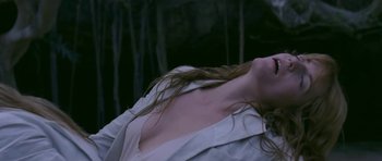 Movie still from “Florence & The Machine - How Big How Blue How Beautiful” (2015), directed by Vincent Haycock – Medium shot, Low angle