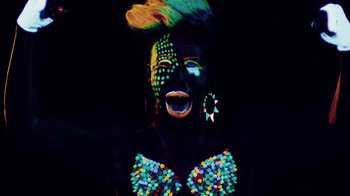 Movie still from “Major Lazer - Sweat” (2014), directed by Ryan Staake – Extreme Close Up shot, Overhead angle