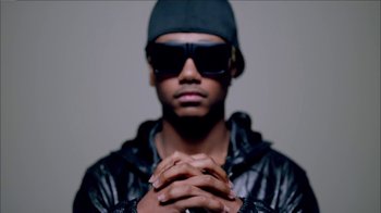 Movie still from “Taylor Swift - Shake It Off” (2014), directed by Mark Romanek – Close Up shot, Low angle