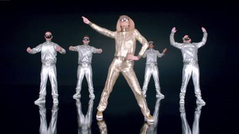 Movie still from “Taylor Swift - Shake It Off” (2014), directed by Mark Romanek – Wide shot, Low angle