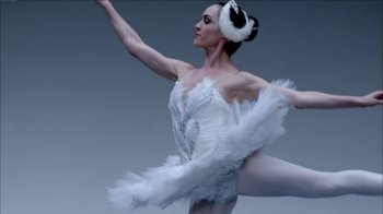 Movie still from “Taylor Swift - Shake It Off” (2014), directed by Mark Romanek – Medium shot, Low angle