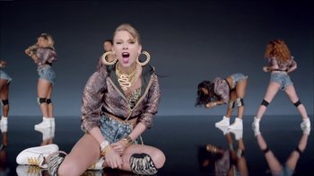 Movie still from “Taylor Swift - Shake It Off” (2014), directed by Mark Romanek – Wide shot, Over the shoulder angle