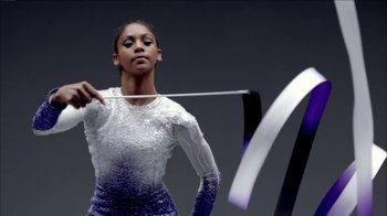 Movie still from “Taylor Swift - Shake It Off” (2014), directed by Mark Romanek – Medium shot, Low angle