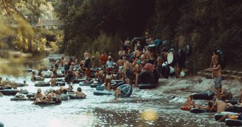 Movie still from “Alt-J - Left Hand Free” (2014), directed by Ryan Staake – Extreme Wide shot, High angle