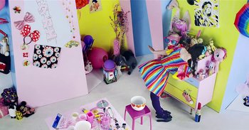 Movie still from “Doprah - Stranger People” (2014), directed by Thunderlips – Wide shot, Low angle