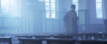 Movie still from “Lyla Foy - Feather Tongue” (2014), directed by Oscar Hudson – Wide shot, Low angle